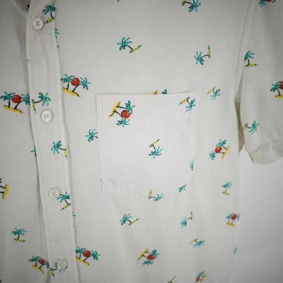 American Eagle Cream Palm Tree Seriously Soft Medium Short Sleeve Button Down - Picture 2 of 10